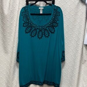 Catherines size 4X Teal green Tunic‎ with Black Detailing stretch comfy layers